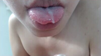 unpenetrated public webcam profile photo 10