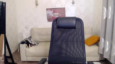 unsual_milf public webcam profile photo 5