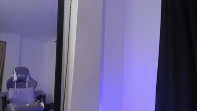 unu_nai public webcam profile photo 10