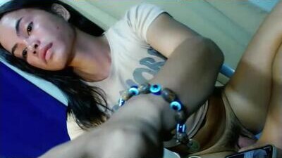 ur_beauty_and_the_beast public webcam profile photo 10