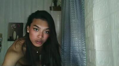 ur_dazzlingmorenaxx public webcam profile photo 3