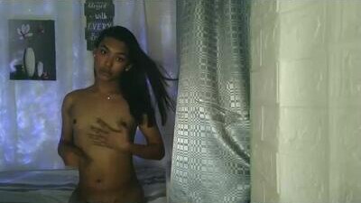 ur_dazzlingmorenaxx public webcam profile photo 7