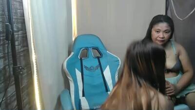 ur_prettyangel public webcam profile photo 3