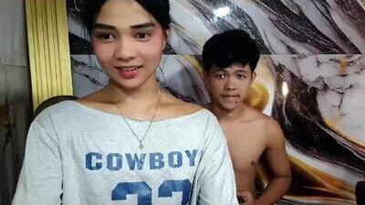 urasian_bbboyxxx public webcam profile photo 5