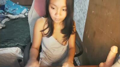 urasian_cherrymae public webcam profile photo 3