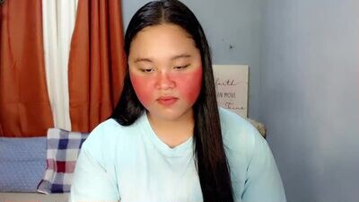 urasian_hotchix69 public webcam profile photo 2