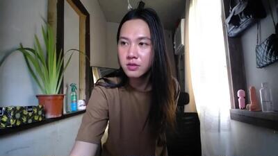 urasiantserika public webcam profile photo 2