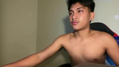 urcuteguy_jhonx public webcam profile photo 5