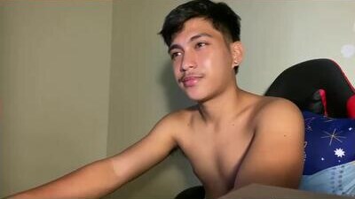 urcuteguy_jhonx public webcam profile photo 10