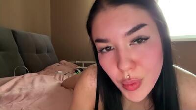 urdevilbaby public webcam profile photo 4
