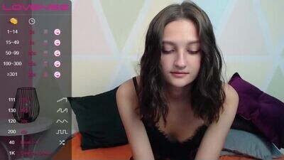 urgoddessgirl public webcam profile photo 3