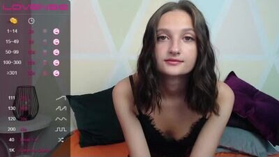 urgoddessgirl public webcam profile photo 4
