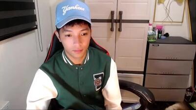 urhotethanxx public webcam profile photo 2
