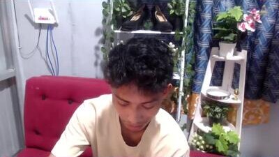 urhotfuckingass public webcam profile photo 5