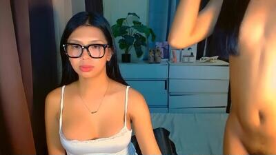urmistress_sanya public webcam profile photo 4