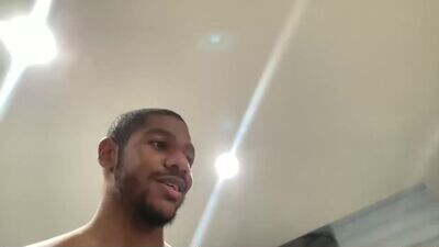 urnewdaddy90 public webcam profile photo 4