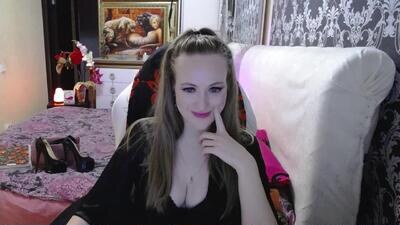 ursecrettreasure88 public webcam profile photo 3