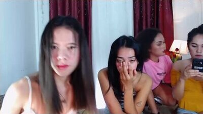ursweet_kyriel public webcam profile photo 6