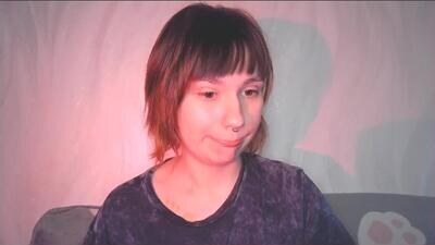 uwujudyosas public webcam profile photo 2