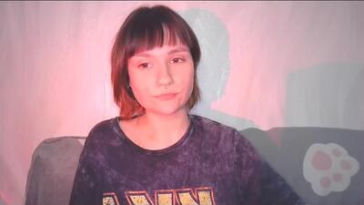 uwujudyosas public webcam profile photo 3