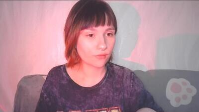 uwujudyosas public webcam profile photo 4