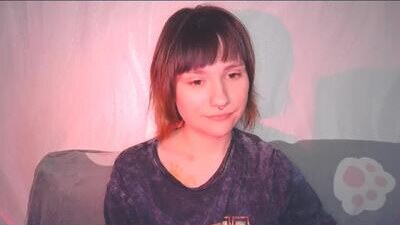 uwujudyosas public webcam profile photo 6