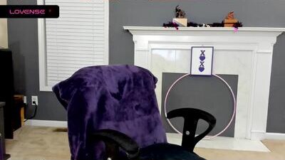 v_plays public webcam profile photo 8