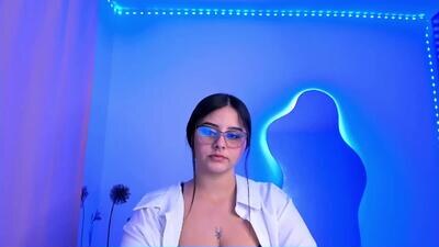 val_ferrer public webcam profile photo 3