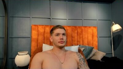 valentino_ferrari28 public webcam profile photo 10