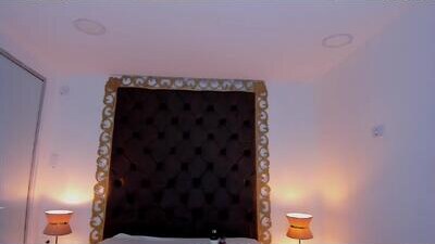 valeriacardenas_ public webcam profile photo 6