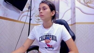 valerie__skinny public webcam profile photo 9