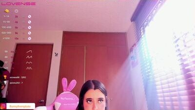 valerievieth_ public webcam profile photo 7