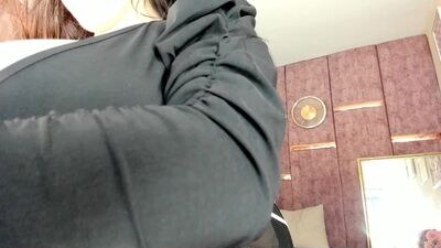 valerii_moraa public webcam profile photo 4