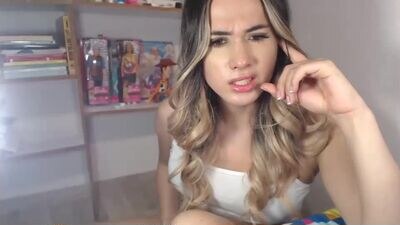 valery_rabbit_hot public webcam profile photo 2