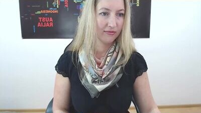 valerykiwii public webcam profile photo 8