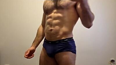 valraven_ public webcam profile photo 6