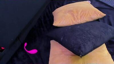 vanelin18 public webcam profile photo 10