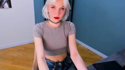 vanessaaustin public webcam profile photo 2