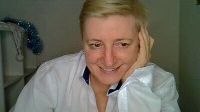 vea_motty public webcam profile photo 8
