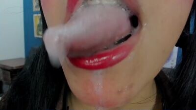 veky_saliva public webcam profile photo 4
