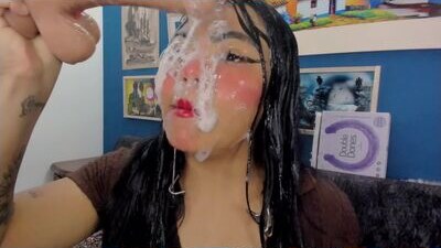 veky_saliva public webcam profile photo 10