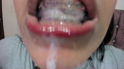 veky_saliva01 public webcam profile photo 4