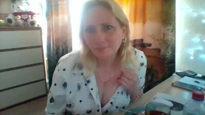 velka_raspberry public webcam profile photo 4