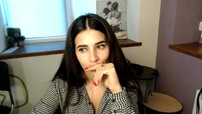 velmira public webcam profile photo 4
