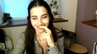 velmira public webcam profile photo 6