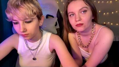 velvetvalkyries public webcam profile photo 2