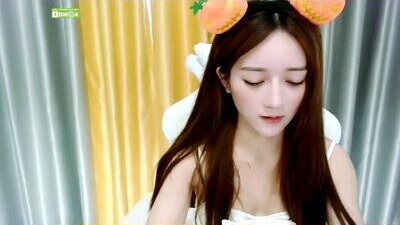 venus_elizabeth public webcam profile photo 9