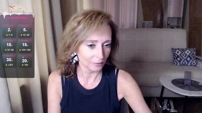 veronicagilbert public webcam profile photo 3