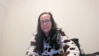 verysassypeachgoddess public webcam profile photo 5