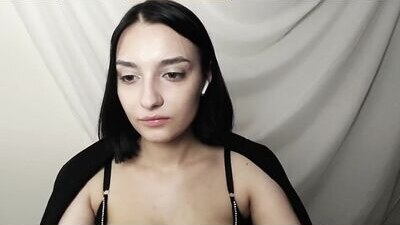 veryveryshygirl public webcam profile photo 5